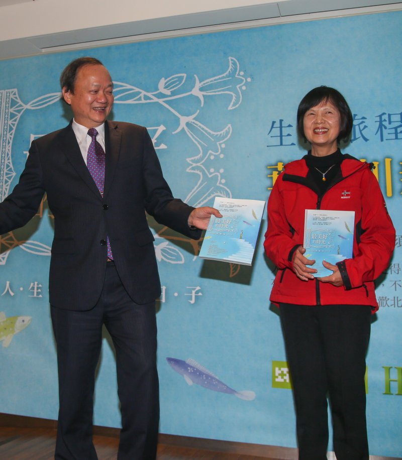 20170309《最美好的時光》葉金川新書分享會.葉金川和妻子張媚.(陳明仁攝) 20170309《最美好的時光》葉金川新書分享會.葉金川和妻子張媚.(陳明仁攝)