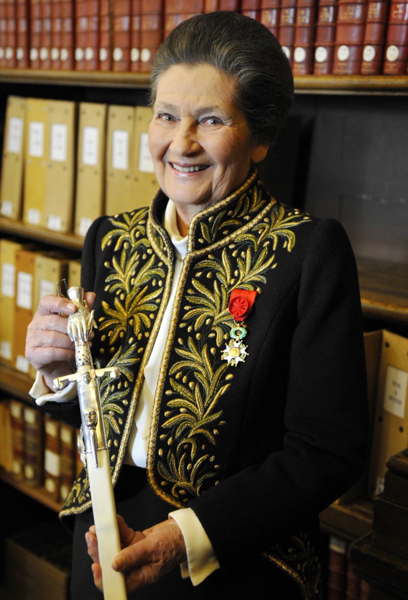 法國政治家西蒙.韋伊(Simone Veil)(AP) 法國政治家西蒙.韋伊(Simone Veil)(AP)