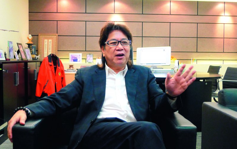 錢立祐原本是想把香港當跳板,沒想到一待就近30年。(郭宏治攝) 錢立祐原本是想把香港當跳板,沒想到一待就近30年。(郭宏治攝)