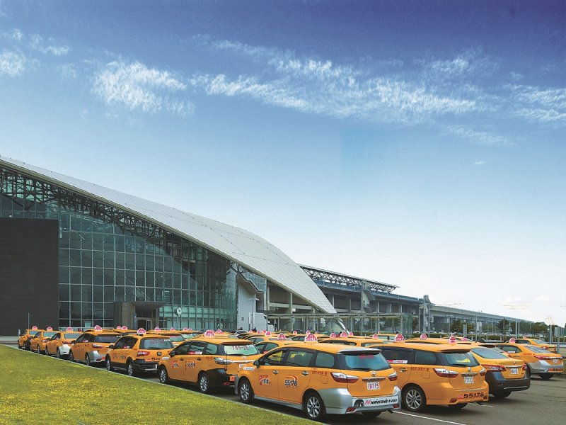 大都會衛星車隊,讓民眾可以享有更舒適的購物空間及更優質的乘車體驗。(圖/大都會衛星) 大都會衛星車隊,讓民眾可以享有更舒適的購物空間及更優質的乘車體驗。(圖/大都會衛星)