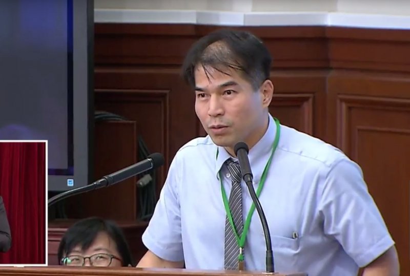 律師陳重言出席總結會議,他重回國是會議的一個理由是要「確保」檢察官身份在分組會議未被定位為「行政官」的結論不被翻案。(取自總統府司法改革國是會議總結會議直播) 律師陳重言出席總結會議,他重回國是會議的一個理由是要「確保」檢察官身份在分組會議未被定位為「行政官」的結論不被翻案。(取自總統府司法改革國是會議總結會議直播)