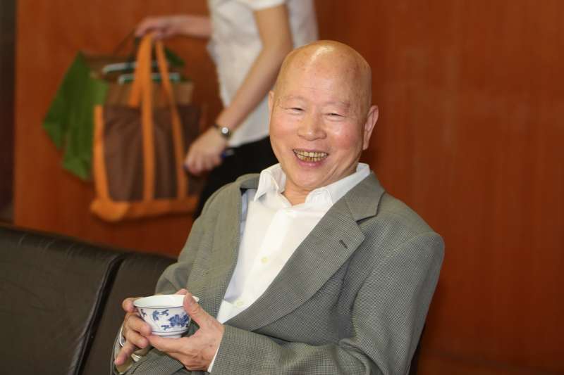 許信良(前民進黨黨主席)出席「總統直選與民主台灣」學術研討會。(陳明仁攝) 許信良(前民進黨黨主席)出席「總統直選與民主台灣」學術研討會。(陳明仁攝)