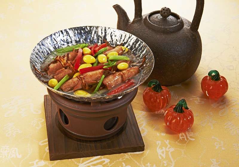 隨著消費者飲食習慣的改變,長春素食也提供婚宴酒席、便當訂製等客製化服務。(圖/ 長春素食) 隨著消費者飲食習慣的改變,長春素食也提供婚宴酒席、便當訂製等客製化服務。(圖/ 長春素食)