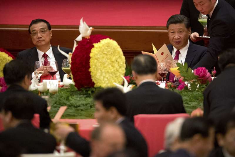 中國國家主席習近平與國務院總理李克強。(美聯社) 中國國家主席習近平與國務院總理李克強。(美聯社)