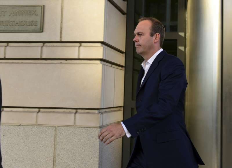 「通俄門」調查,川普前親信蓋茨(Rick Gates)10月29日到案(AP) 「通俄門」調查,川普前親信蓋茨(Rick Gates)10月29日到案(AP)
