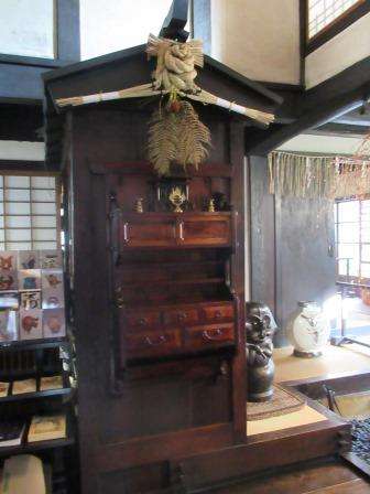 有屋頂的家具(圖/秋禾提供) 有屋頂的家具(圖/秋禾提供)