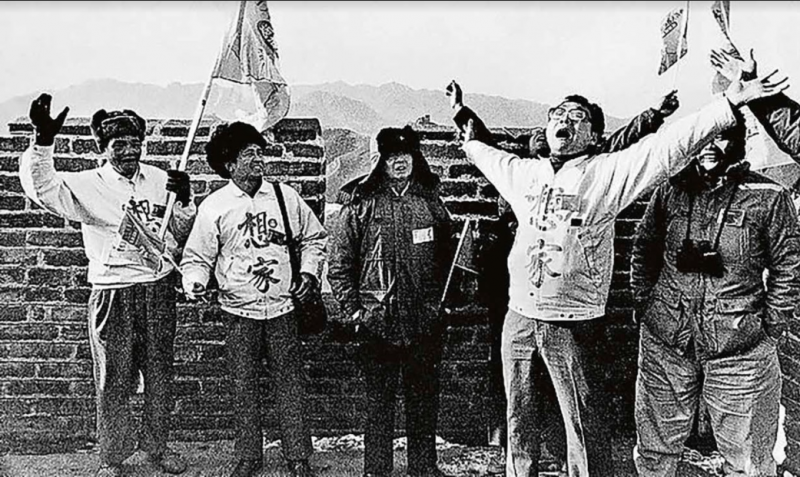 20171103- 多維觀點》兩岸開放30 年 首批返鄉老兵的淚.探親。(多維傳媒提供) 20171103- 多維觀點》兩岸開放30 年 首批返鄉老兵的淚.探親。(多維傳媒提供)