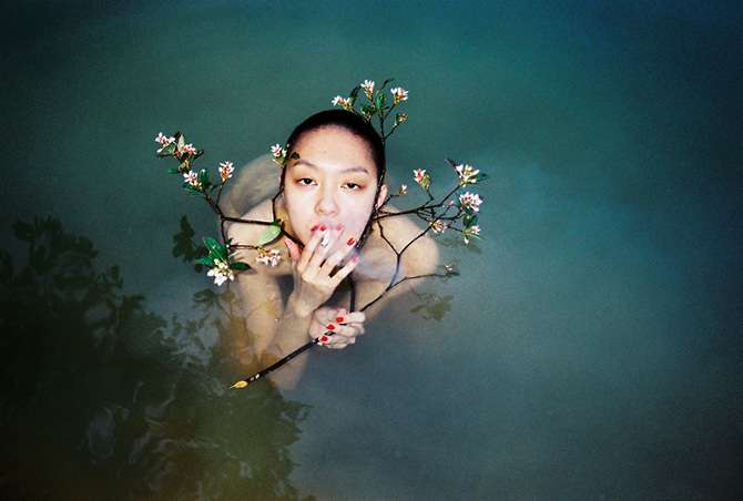 （圖／Ren Hang）