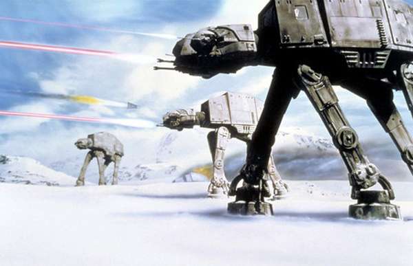 影片中的冰雪世界Hoth。(圖/澎湃新聞提供) 影片中的冰雪世界Hoth。(圖/澎湃新聞提供)