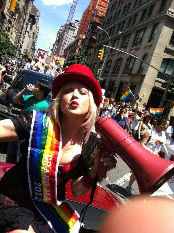 Cyndi Lauper_parade Cyndi Lauper_parade
