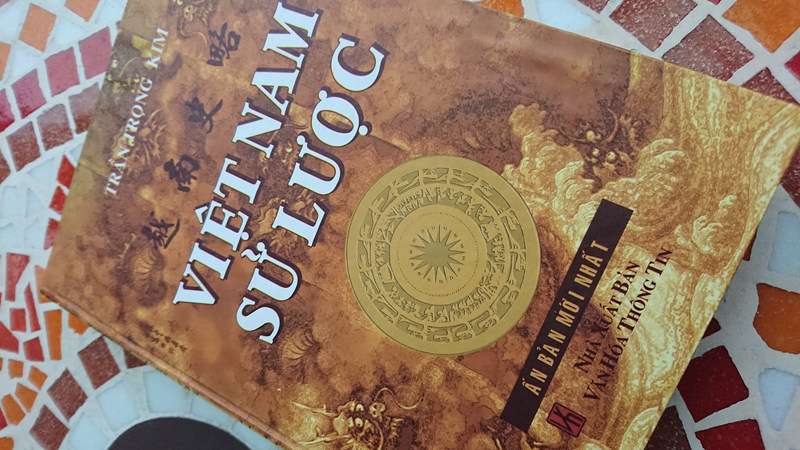 越南史略封面。(圖/Nam Quốc Văn提供|想想論壇) 越南史略封面。(圖/Nam Quốc Văn提供|想想論壇)