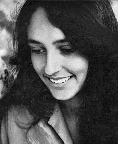 394px-joan_baez_1963-original.jpg 394px-joan_baez_1963-original.jpg