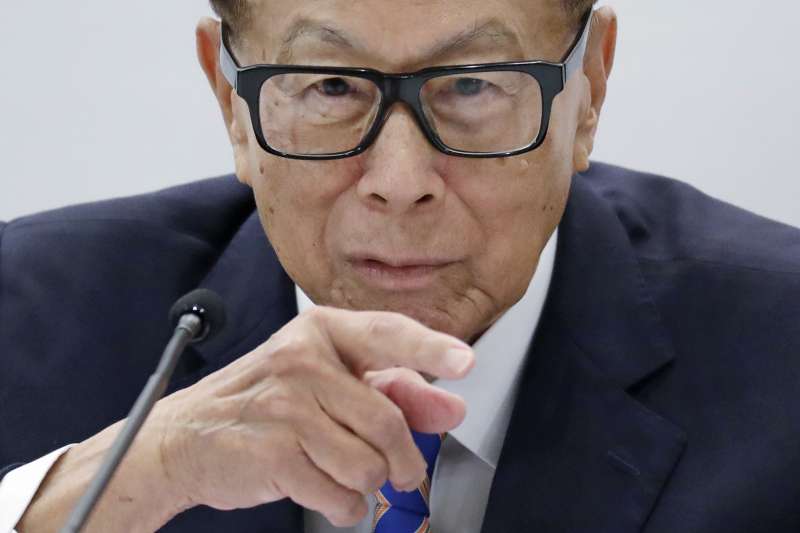 白手起家的香港富豪李嘉誠(美聯社) 白手起家的香港富豪李嘉誠(美聯社)