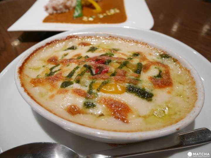 店內提供的菜色皆不使用動物性食材、五辛,一切以蔬菜、大豆素肉、豆奶為主。(圖/Matcha提供) 店內提供的菜色皆不使用動物性食材、五辛,一切以蔬菜、大豆素肉、豆奶為主。(圖/Matcha提供)