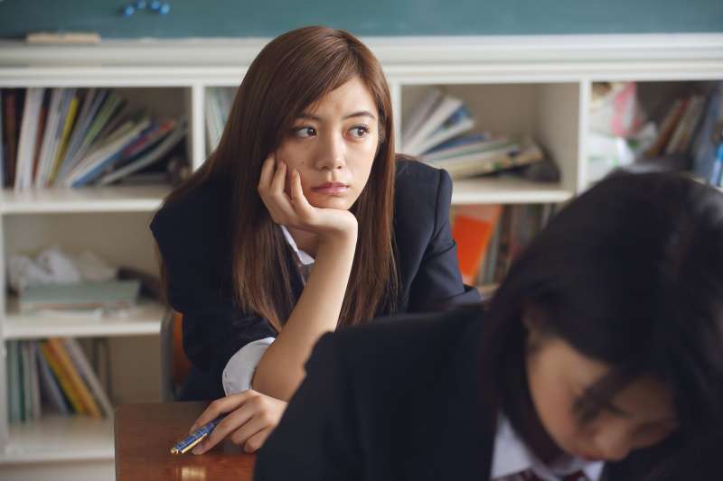 面對學測成績、家人的關心和即將迎來的指考,高三的他有話想說...(示意圖/pakutaso) 面對學測成績、家人的關心和即將迎來的指考,高三的他有話想說...(示意圖/pakutaso)