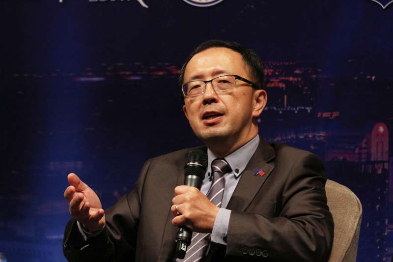 20180509-「臺歐盟關係三十年回顧與前瞻」論壇,台灣歐洲聯盟中心主任蘇宏達發言。(陳韡誌攝) 20180509-「臺歐盟關係三十年回顧與前瞻」論壇,台灣歐洲聯盟中心主任蘇宏達發言。(陳韡誌攝)