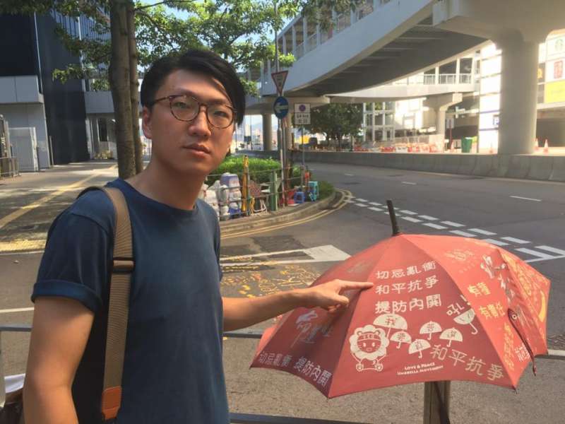 梁天琦雖然竭力輔選、協助友黨拿下議席,但參與政治造成的衝擊,即將因旺角騷亂面臨徒刑。(取自梁天琦 Edward Leung臉書) 梁天琦雖然竭力輔選、協助友黨拿下議席,但參與政治造成的衝擊,即將因旺角騷亂面臨徒刑。(取自梁天琦 Edward Leung臉書)