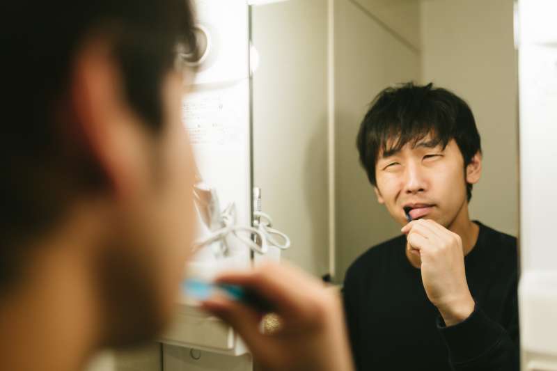 肝癌是無聲的殺手,肝癌早期沒有明顯的症狀,人們也不容易察覺。(示意圖非本人/pakutaso) 肝癌是無聲的殺手,肝癌早期沒有明顯的症狀,人們也不容易察覺。(示意圖非本人/pakutaso)