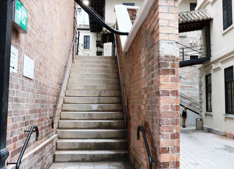 「大館」,見證著香港自一八四零年代至今的發展,是城中獨一無二的古蹟。 「大館」,見證著香港自一八四零年代至今的發展,是城中獨一無二的古蹟。