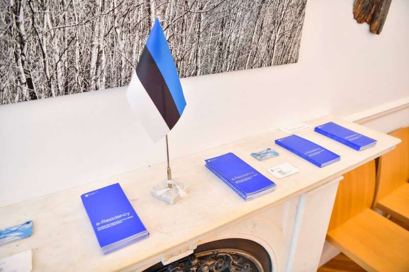 數位公民（Estonia e-Residency program）計畫，2015年開放非公民申請，不必資產審查、不必在當地有工作，全世界的人只要提出申請，10分鐘的時間就可以成為愛沙尼亞的數位公民。（圖／E-Residency via Facebook）