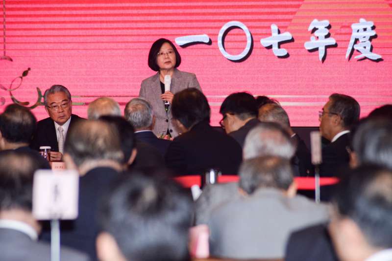 20180718-三三企業交流會107年七月份例會,總統蔡英文回答企業的提問。(甘岱民攝) 20180718-三三企業交流會107年七月份例會,總統蔡英文回答企業的提問。(甘岱民攝)