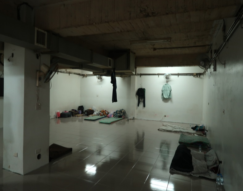 20180808-外籍漁工岸置所,平和西路岸置所地下室全景。(取自監察院資料) 20180808-外籍漁工岸置所,平和西路岸置所地下室全景。(取自監察院資料)