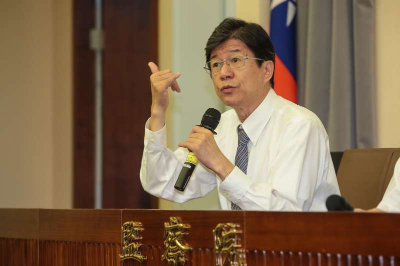 20180810-監察委員蔡崇義10日針對「新北市政府及衛生所流感疫苗數據嚴重造假」一事,召開記者會並提出糾正。(顏麟宇攝) 20180810-監察委員蔡崇義10日針對「新北市政府及衛生所流感疫苗數據嚴重造假」一事,召開記者會並提出糾正。(顏麟宇攝)