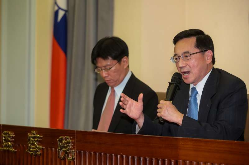 20180816-監察委員張武修(右)、高涌誠(左)16日針對台大校長遴選引發爭議,對教育部及台大提出糾正。(顏麟宇攝) 20180816-監察委員張武修(右)、高涌誠(左)16日針對台大校長遴選引發爭議,對教育部及台大提出糾正。(顏麟宇攝)