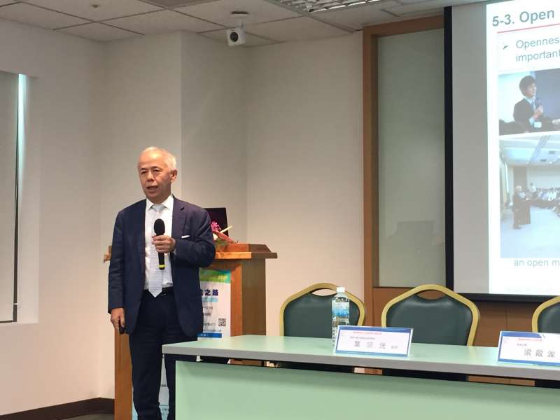 20180816-中華核能學會16日邀請日本東京電力公司副會長廣瀨直己,及其他學者等人共同召開「福島復原現況:日本東京電力重建之路」研討會。圖為日本東京電力公司副會長廣瀨直己。(王貞懿攝) 20180816-中華核能學會16日邀請日本東京電力公司副會長廣瀨直己,及其他學者等人共同召開「福島復原現況:日本東京電力重建之路」研討會。圖為日本東京電力公司副會長廣瀨直己。(王貞懿攝)