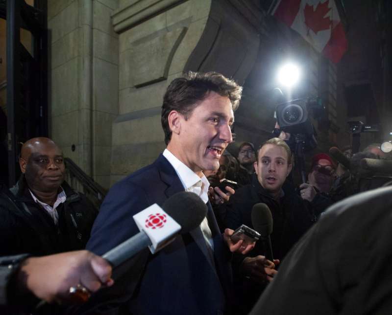 2018年9月30日,加拿大總理杜魯道(Justin Trudeau)在加拿大與美國達成貿易協議後,步出總理辦公室。(AP) 2018年9月30日,加拿大總理杜魯道(Justin Trudeau)在加拿大與美國達成貿易協議後,步出總理辦公室。(AP)