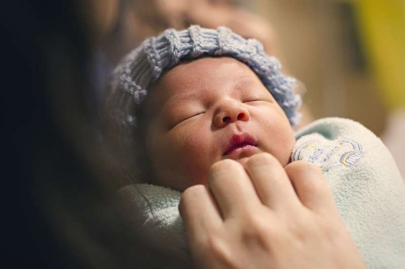 如何能即時發現嬰幼兒的各種狀態變化、提供警示,是值得關注的重要智慧家庭應用。(圖 / skimpton007@pixabay) 如何能即時發現嬰幼兒的各種狀態變化、提供警示,是值得關注的重要智慧家庭應用。(圖 / skimpton007@pixabay)