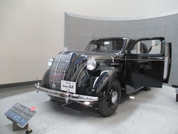 1936豐田第一部轎車。(圖/想想論壇) 1936豐田第一部轎車。(圖/想想論壇)