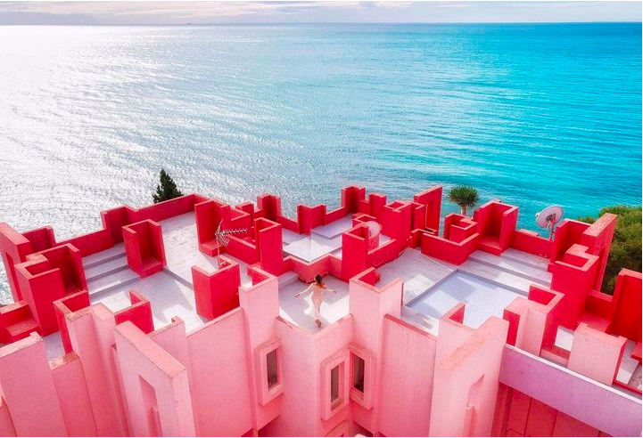 西班牙 La Muralla Roja。（圖／愛范兒提供）