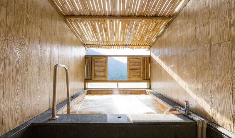 JACUZZI湯屋。(圖/HotelsCombined提供) JACUZZI湯屋。(圖/HotelsCombined提供)