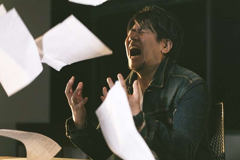 朽木誠一郎(圖/pakutaso)後悔.焦慮.發狂.不安https://www.pakutaso.com/20170459116post-11275.html 朽木誠一郎(圖/pakutaso)後悔.焦慮.發狂.不安https://www.pakutaso.com/20170459116post-11275.html