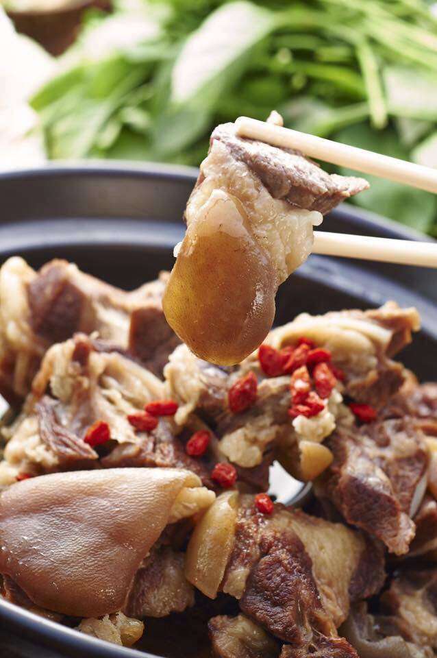 滿福精緻羊肉爐(圖/滿福精緻羊肉料理@Facebook) 滿福精緻羊肉爐(圖/滿福精緻羊肉料理@Facebook)