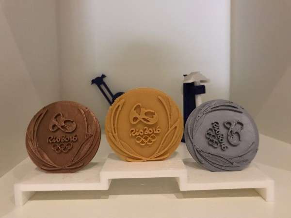 金寶布局3D列印,目前是最大的消費機種出口品牌,2018年出貨6萬台,2019年還要跨入商用市場。(圖/王郁倫,數位時代) 金寶布局3D列印,目前是最大的消費機種出口品牌,2018年出貨6萬台,2019年還要跨入商用市場。(圖/王郁倫,數位時代)