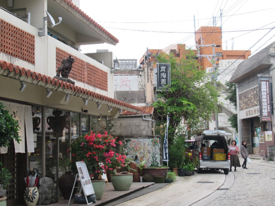 壺屋通景色。(圖/秋禾攝影) 壺屋通景色。(圖/秋禾攝影)