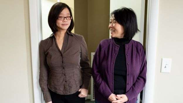 艾琳和其女兒都認為美國應該嚴懲間諜活動。(BBC中文網) 艾琳和其女兒都認為美國應該嚴懲間諜活動。(BBC中文網)