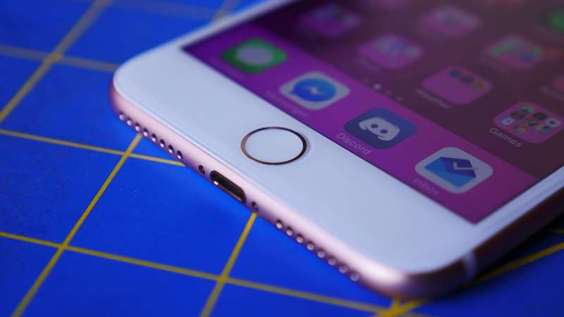 iPhone7的Home鍵,已無法按壓,只能觸控。(圖/愛范兒ifanr) iPhone7的Home鍵,已無法按壓,只能觸控。(圖/愛范兒ifanr)