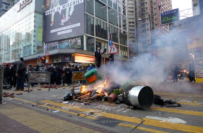 2016年農曆新年期間,香港爆發了旺角騷亂。(圖/維基百科) 2016年農曆新年期間,香港爆發了旺角騷亂。(圖/維基百科)
