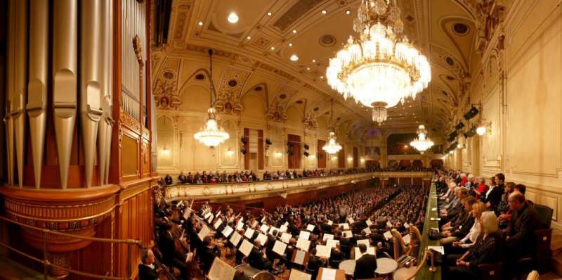 史代爾馬克州音樂協會(Musikverein für Steiermark)的主演奏廳 Stefaniensaal。(圖/楊佳恬提供) 史代爾馬克州音樂協會(Musikverein für Steiermark)的主演奏廳 Stefaniensaal。(圖/楊佳恬提供)