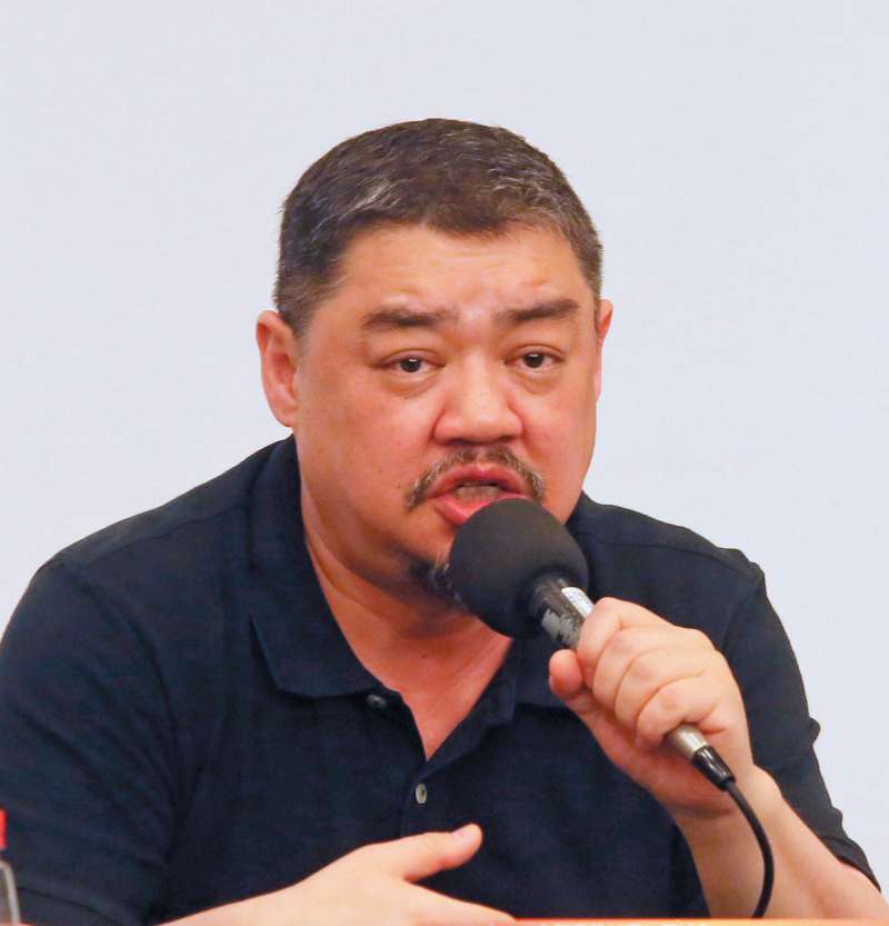 吾爾開希希望未來能持續貢獻台灣,包括參選。(柯承惠攝) 吾爾開希希望未來能持續貢獻台灣,包括參選。(柯承惠攝)