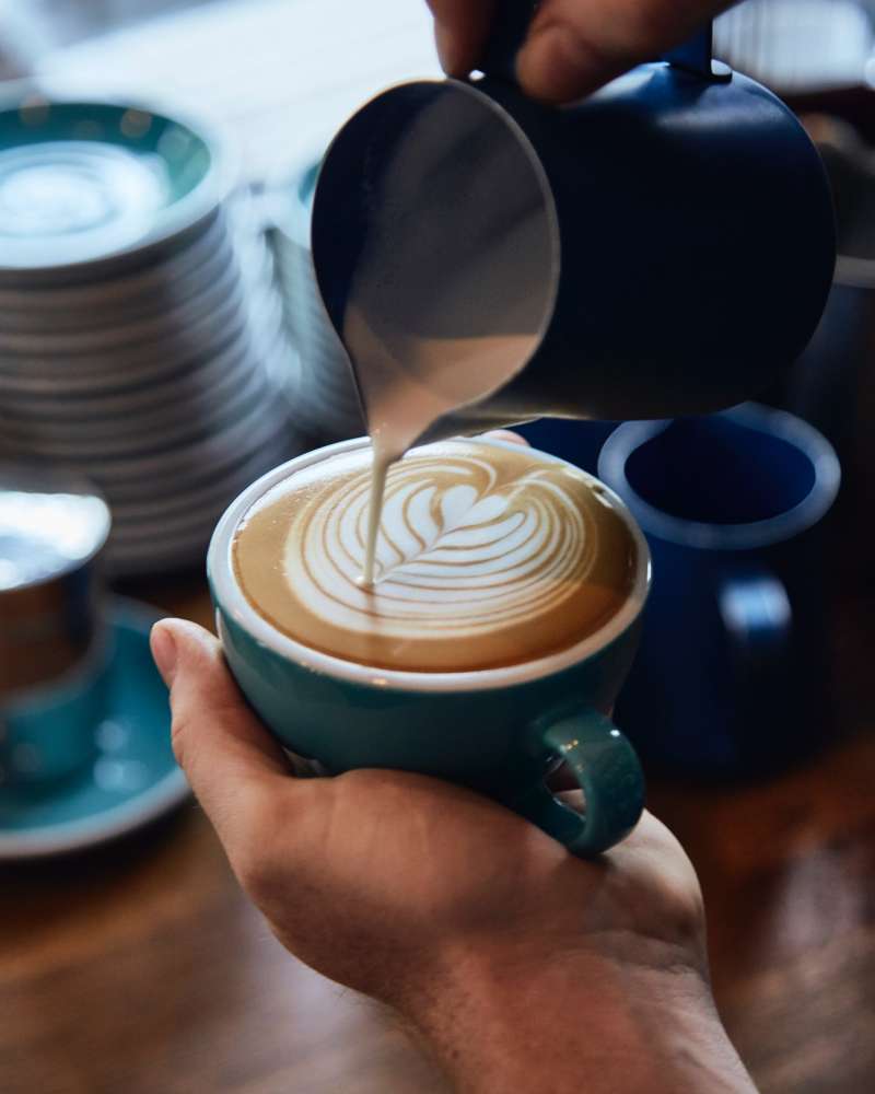 KB Café 的代表色土耳其藍。(來源:KB Café) KB Café 的代表色土耳其藍。(來源:KB Café)