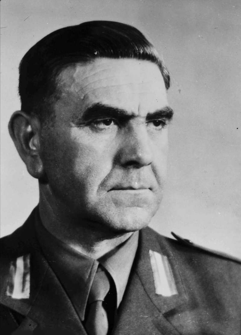 克羅埃西亞極右翼團體烏斯塔沙領袖帕維里奇(Ante Pavelic),是一個在西方世界比希特勒還要聲名狼藉的種族主義者,但卻被許多克羅埃西亞民族主義者視為國父。(許劍虹提供) 克羅埃西亞極右翼團體烏斯塔沙領袖帕維里奇(Ante Pavelic),是一個在西方世界比希特勒還要聲名狼藉的種族主義者,但卻被許多克羅埃西亞民族主義者視為國父。(許劍虹提供)