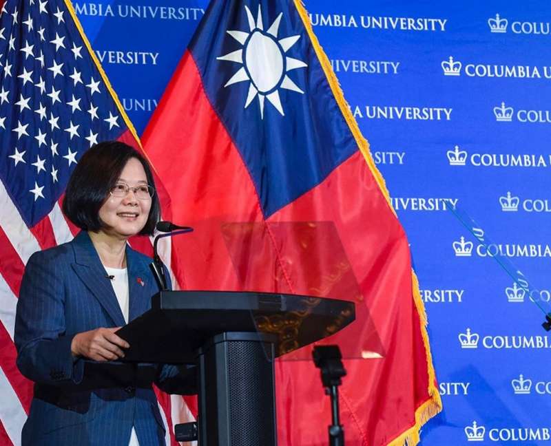 20190713-總統蔡英文13日在美國哥倫比亞大學演講表示,全球自由遭遇前所未有威脅,台灣一直站在民主最前線,民主轉型故事須讓世界聽見。(取自哥倫比亞大學instagram) 20190713-總統蔡英文13日在美國哥倫比亞大學演講表示,全球自由遭遇前所未有威脅,台灣一直站在民主最前線,民主轉型故事須讓世界聽見。(取自哥倫比亞大學instagram)