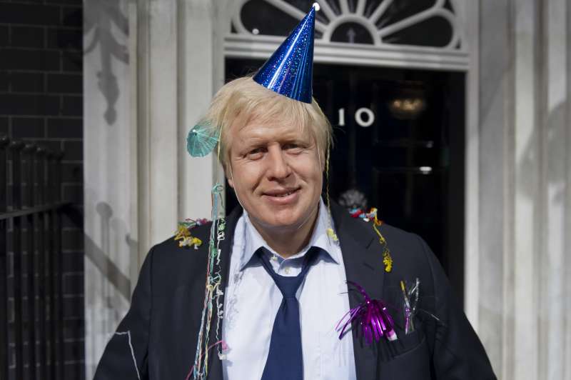英國新首相強森24日正式走馬上任(美聯社) 英國新首相強森24日正式走馬上任(美聯社)