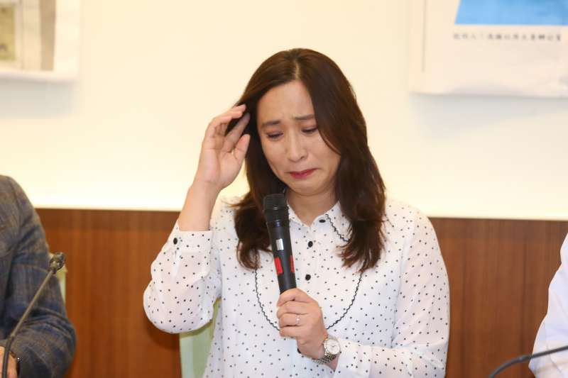 20190808-時代力量立委高潞·以用8日將國會辦公室即刻解編,並針對近期輿論召開記者會說明。(顏麟宇攝) 20190808-時代力量立委高潞·以用8日將國會辦公室即刻解編,並針對近期輿論召開記者會說明。(顏麟宇攝)