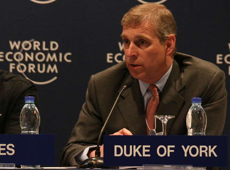 英國女王伊莉莎白二世的次子安德魯王子(Prince Andrew)(World Economic Forum@Wikipedia / CC BY-SA 2.0) 英國女王伊莉莎白二世的次子安德魯王子(Prince Andrew)(World Economic Forum@Wikipedia / CC BY-SA 2.0)