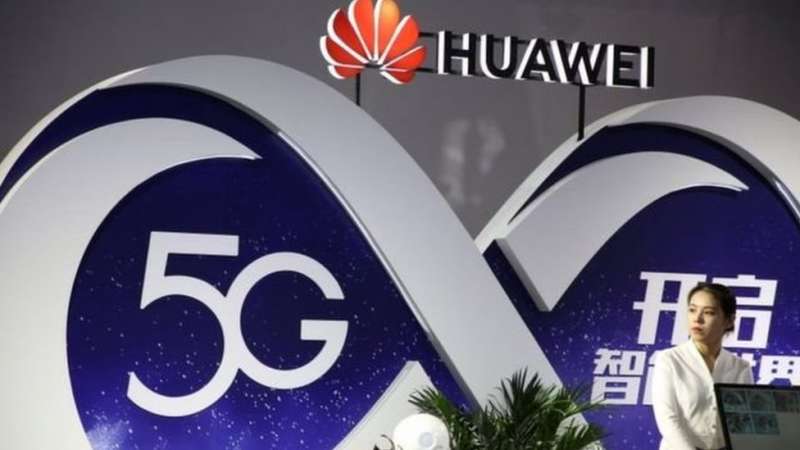 華為則稱,美國等是害怕在新的5G市場上競爭不過華為,以國家安全為由欲將華為堵在西方5G市場之外(圖/Reuters) 華為則稱,美國等是害怕在新的5G市場上競爭不過華為,以國家安全為由欲將華為堵在西方5G市場之外(圖/Reuters)